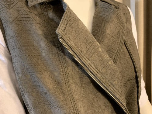 NWT Hinge Olive Tarmac Medium Vest Brown Asymmetrical Zipper Sleeveless
