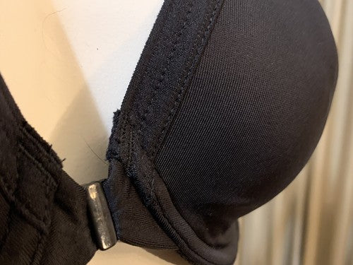 Warners 34B Nylon Black Bra Underwire Intimate lingerie NWOT