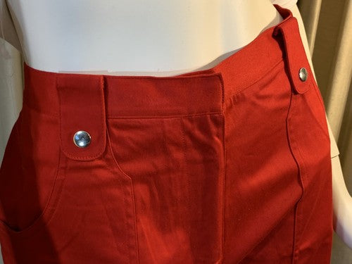 LIZGOLF BY LIZ CLAIRBORNE Women’s Red SHORTS SIZE 10 NWT