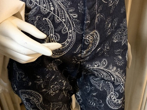 NWT Froxx Women’s Stretch Blue Floral Elastic Waist Capris Cropped Pants Size S
