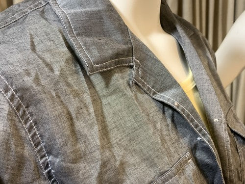 Liz Claiborne Lizwear Jean Shirt Womens Gray Size Medium Button Up Cotton