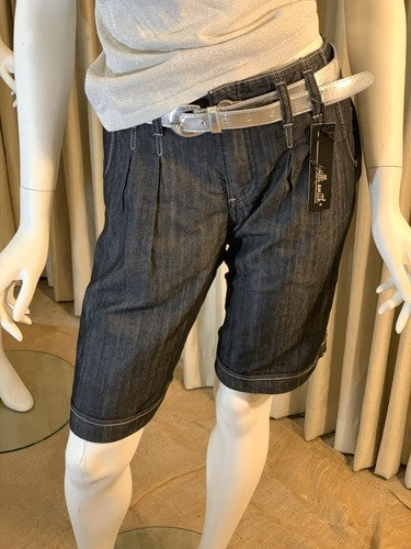 NWT WILLI SMITH Women's BLUE Denim Jeans Shorts Sz: 8 & Silver Belt