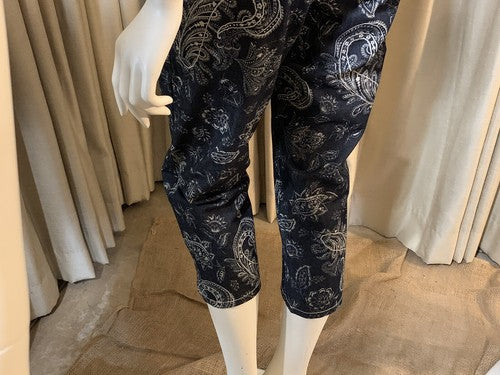 NWT Froxx Women’s Stretch Blue Floral Elastic Waist Capris Cropped Pants Size S