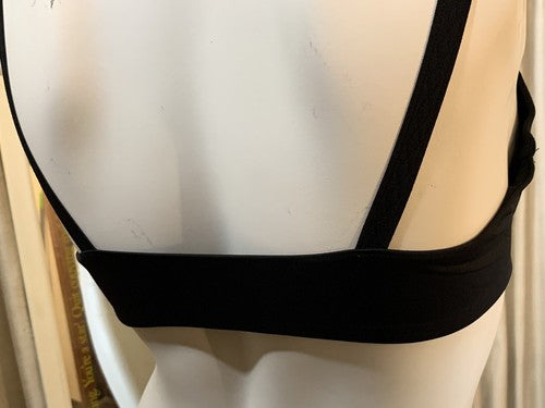 Warners 34B Nylon Black Bra Underwire Intimate lingerie NWOT