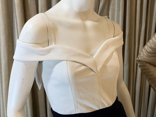 Soieblu White Navy Off Shoulder Sweetheart Neck Stretch Jumpsuit Romper Sz L NWT