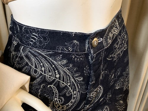 NWT Froxx Women’s Stretch Blue Floral Elastic Waist Capris Cropped Pants Size S