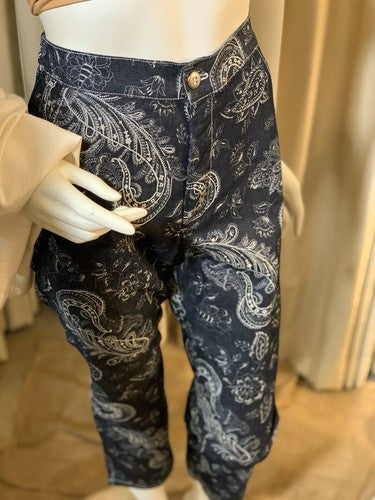 NWT Froxx Women’s Stretch Blue Floral Elastic Waist Capris Cropped Pants Size S