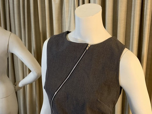 Kupcake Women’s Sleeveless Charcoal Gray Zipper Dress Sz 10 Sheath NWT