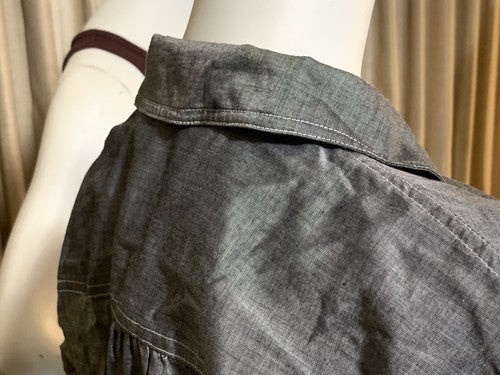 Liz Claiborne Lizwear Jean Shirt Womens Gray Size Medium Button Up Cotton