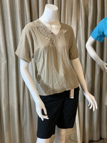Vintage Tess Shirt Paris Milano Tan Beige Dress Shirt Classy